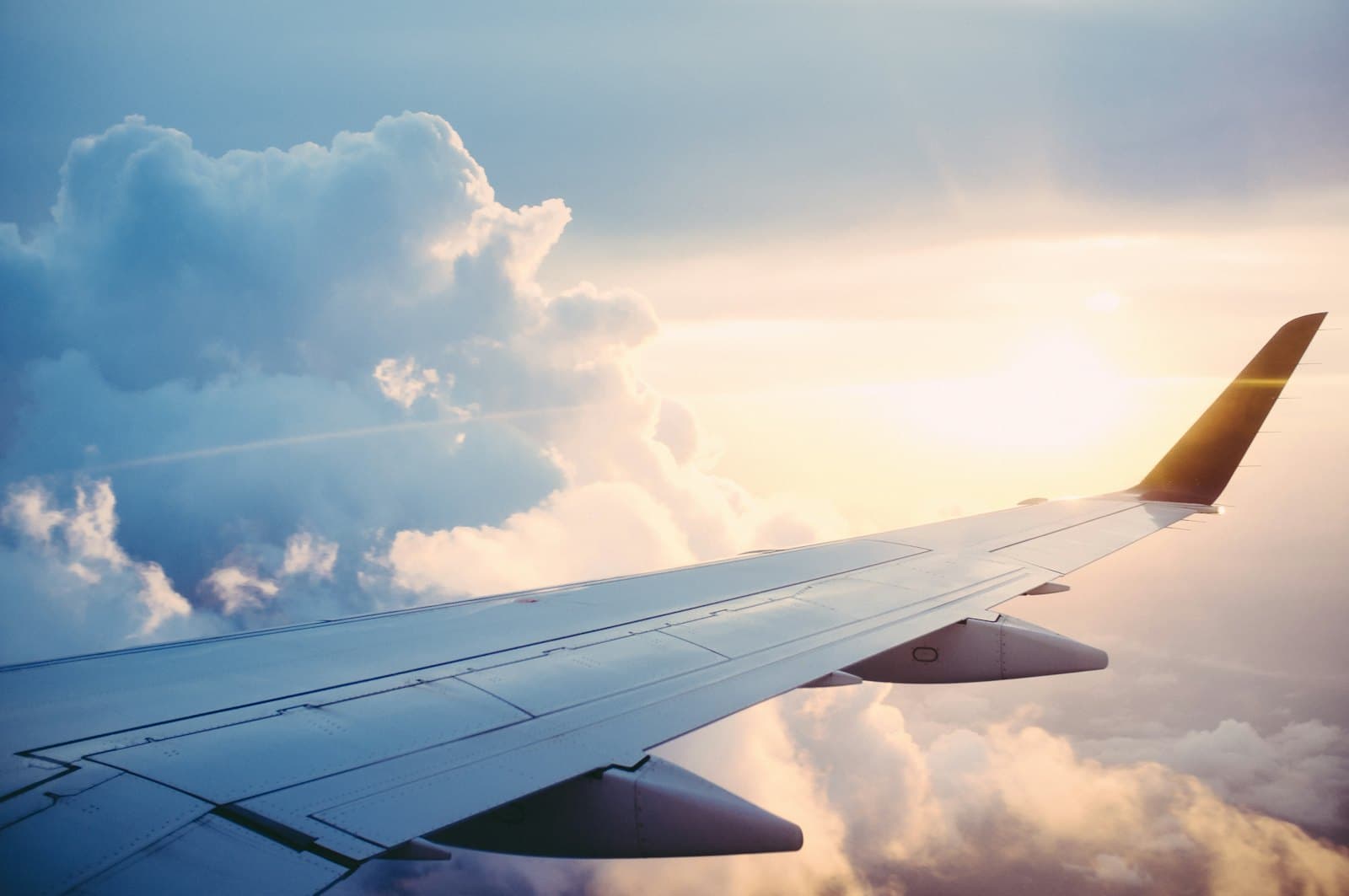 How to Beat Jet Lag: The Complete Science-Backed Protocol (2026)